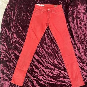 NWTRed Engine sz28Cayennelowrise jeans Maroon(slight discoloration back rt thigh